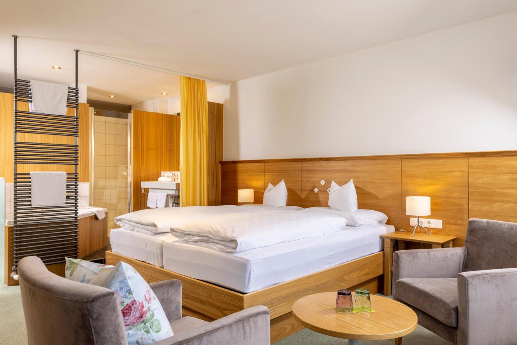 Hotel Walserberg Warth  Стая снимка