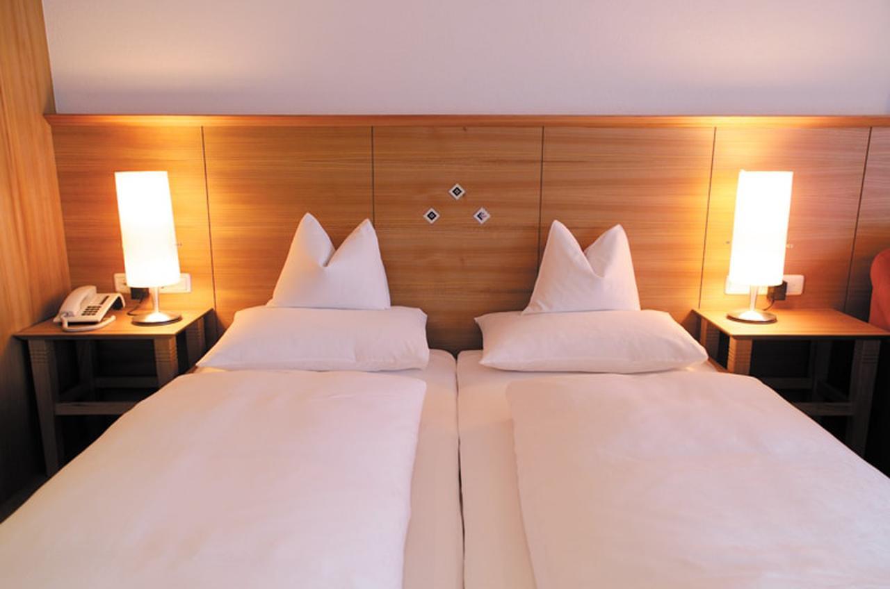 Hotel Walserberg Warth  Стая снимка