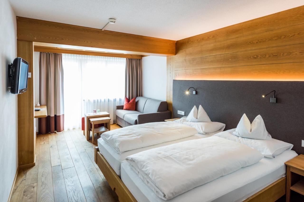 Hotel Walserberg Warth  Екстериор снимка